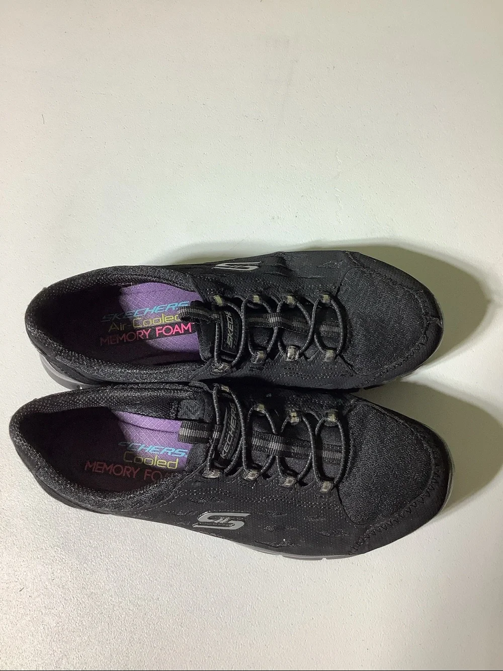 Skechers women’s size